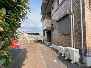 リビングタウン横田新町 Ａの物件外観写真